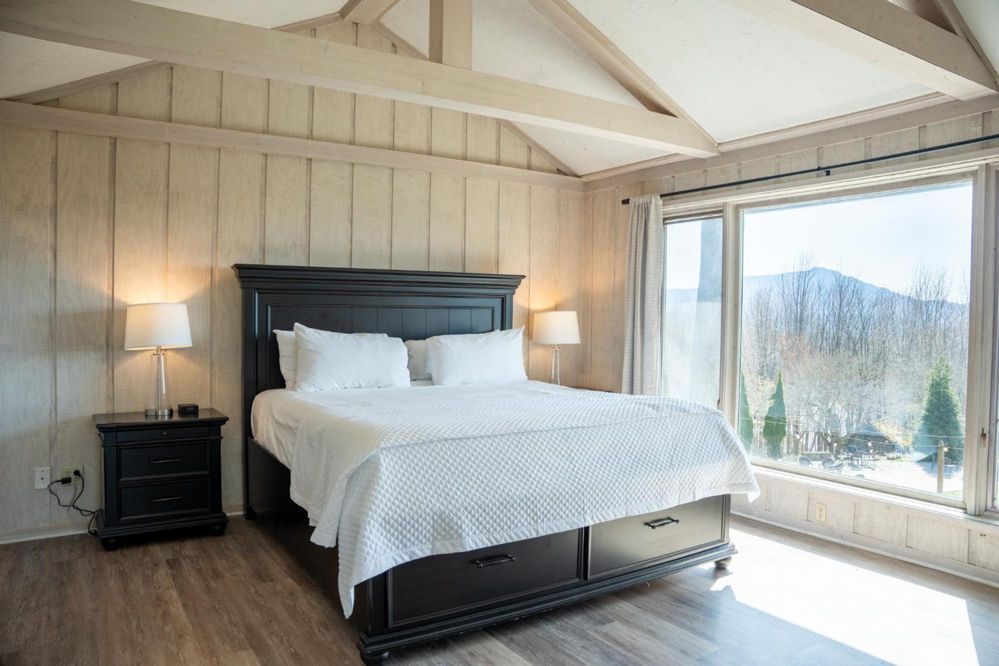 Inn At Crestwood Boone Zewnętrze zdjęcie